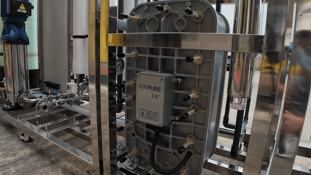 Ionpure LX EDI module and CNP multistage pump in a 1000LPH ultrapure water system for Vietnam semiconductor plant by GlobalUF.